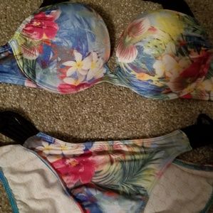 Victoria's Secret Bombshell Bikini Set Floral